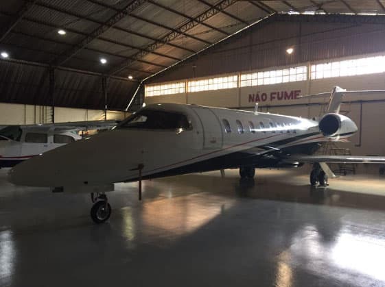 Aeronave executiva preparada para atendimento ágil