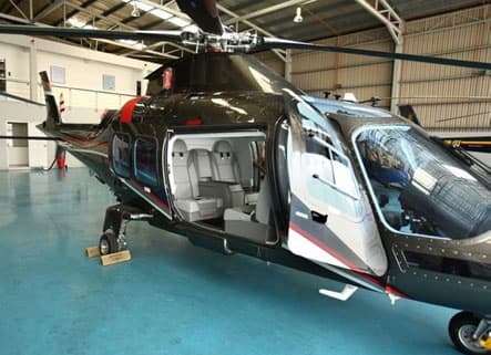 Helicóptero executivo compondo a seção de perguntas frequentes